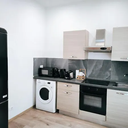 Zen Island Downtown Florence, New For 6 Apartment Florence