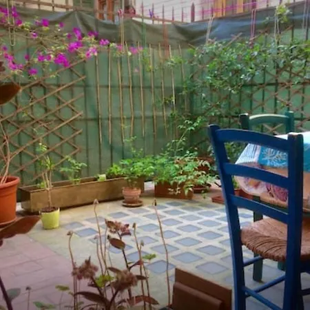 Zen Island Downtown Florence, New For 6 Apartment *