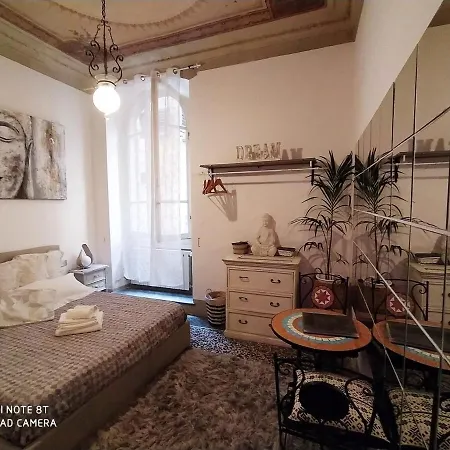 Zen Island Downtown Florence, New For 6 *
