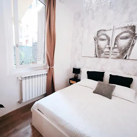 Daire Zen Island Downtown Florence, New For 6
