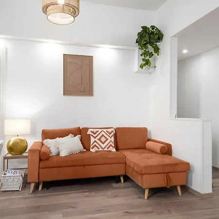 Zen Island Downtown Florence, New For 6 아파트 *